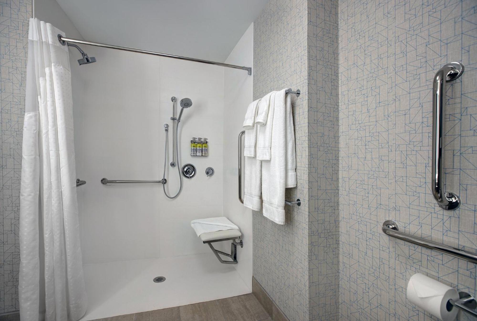 Holiday Inn Express - Milwaukee Downtown By Ihg Exterior foto